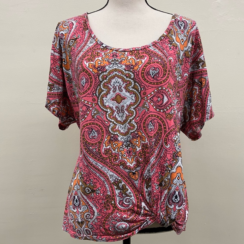New York & Co Paisley Knot Hem Shirt